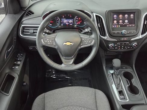 Used 2023 Chevrolet Equinox LT FWD image 12