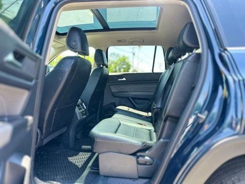 Used 2023 Volkswagen Atlas SEL AWD/4WD image 19