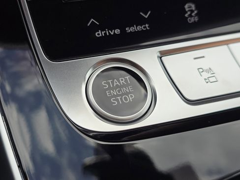 New 2026 Audi Q8 Premium Plus image 22