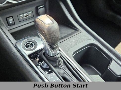 Used 2025 Nissan Sentra SV w/ All-Weather Package image 10