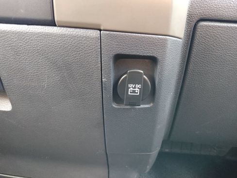 Used 2011 RAM 1500 ST RWD image 17