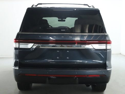 Used 2024 Lincoln Navigator Reserve AWD/4WD image 43