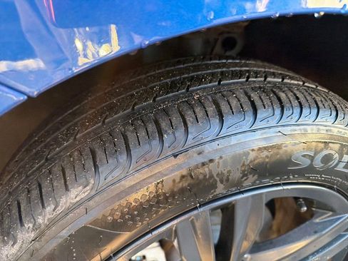 Used 2023 Volkswagen Jetta SE w/ Panoramic Sunroof Package image 33