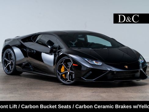 Used 2022 Lamborghini Huracan EVO RWD image 1