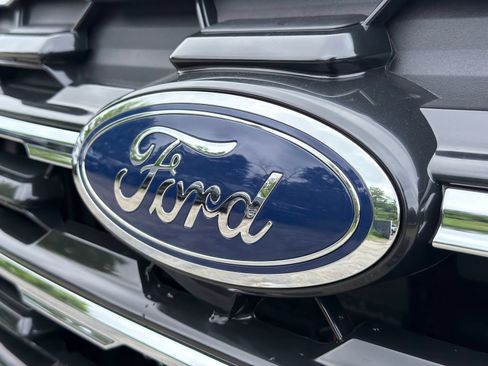 New 2026 Ford Explorer Active AWD/4WD image 14