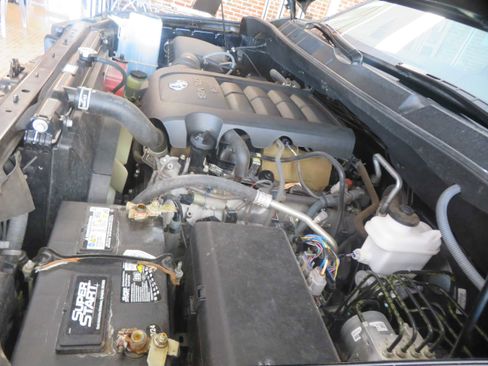 Used 2019 Toyota Sequoia SR5 image 58