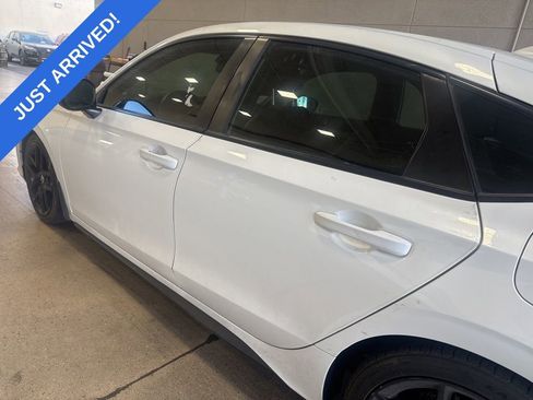 Used 2024 Honda Civic Sport image 4