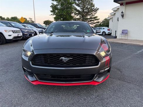 Used 2017 Ford Mustang Coupe RWD image 2