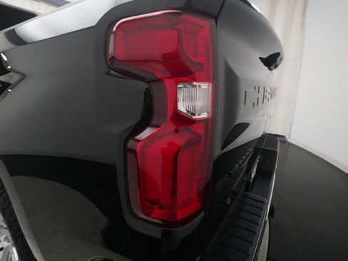 Used 2023 Chevrolet Silverado 1500 LTZ w/ LTZ Premium Package AWD/4WD image 31