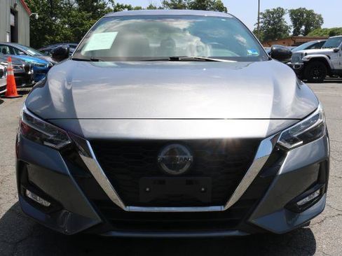 Used 2020 Nissan Sentra SR FWD image 2
