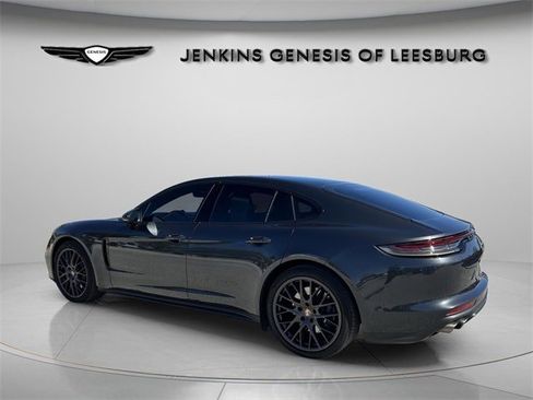 Used 2021 Porsche Panamera image 14