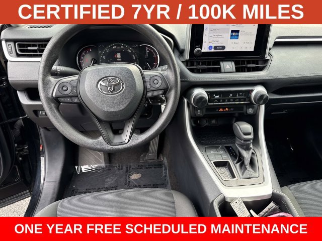 Used 2025 Toyota RAV4 LE FWD image 17