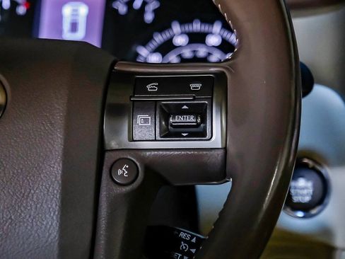 Used 2017 Lexus GX 460 Premium AWD/4WD image 26