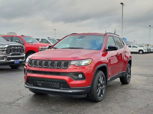New 2026 Jeep Compass Latitude AWD/4WD image 2