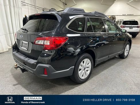Used 2019 Subaru Outback 2.5i Premium AWD/4WD image 8
