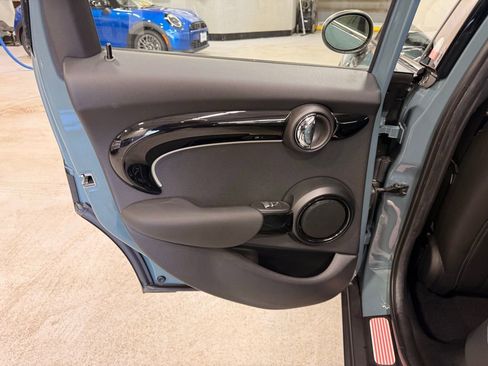 Certified 2023 MINI Cooper S w/ Multitone Edition image 20