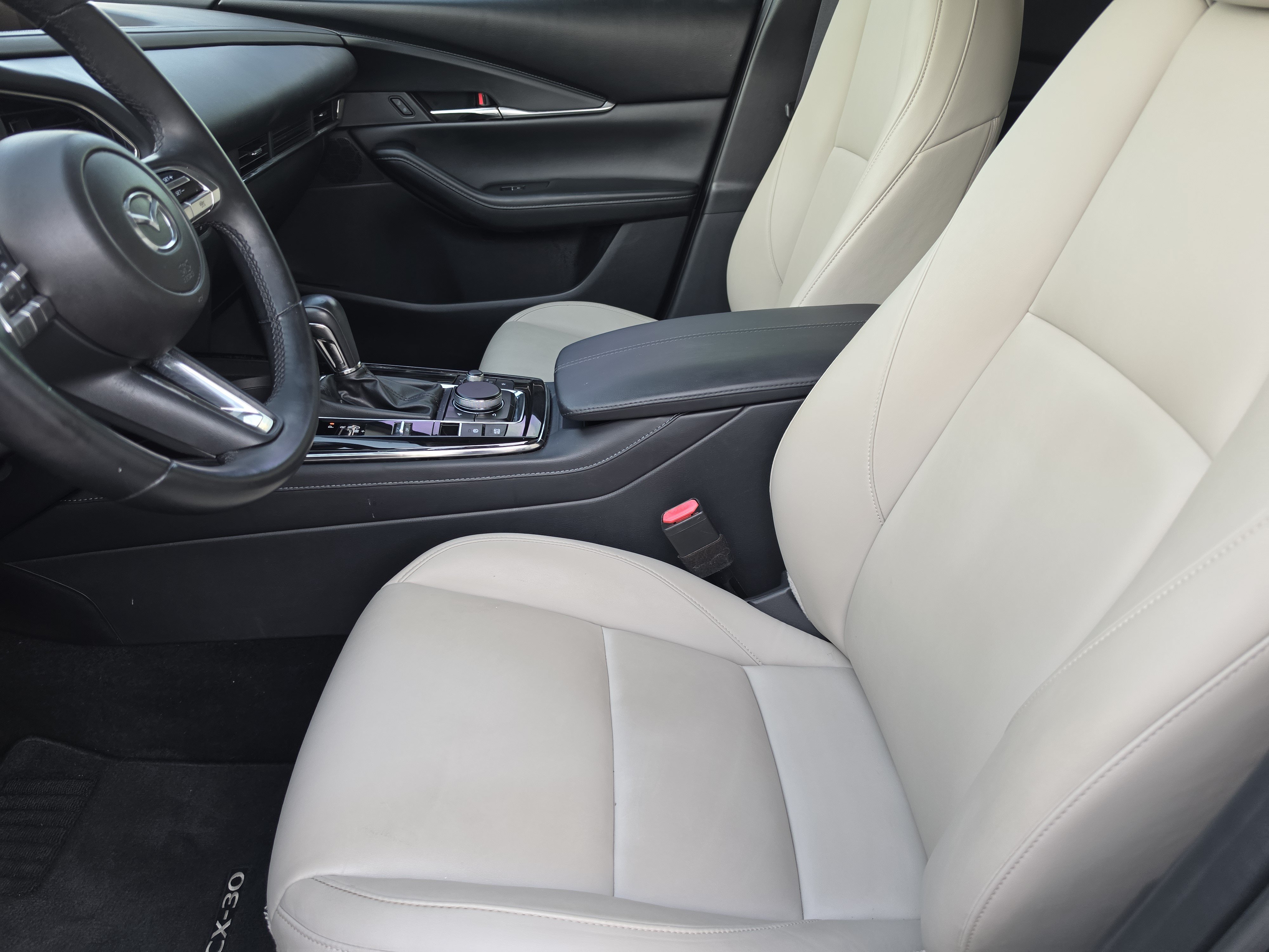 Used 2022 MAZDA CX-30 AWD 2.5 S w/ Preferred Package image 8