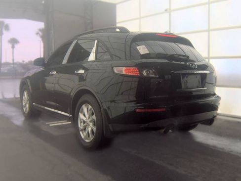 Used 2006 INFINITI FX35 2WD w/ (G02) Touring Pkg image 8