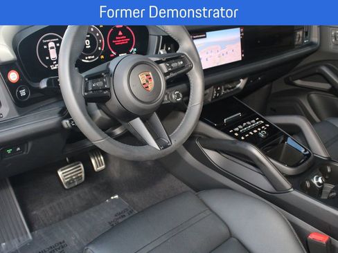 Certified 2026 Porsche Cayenne GTS AWD/4WD image 4