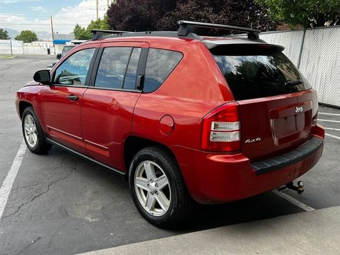Used 2008 Jeep Compass Sport AWD/4WD image 5