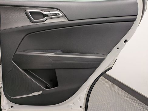 Certified 2024 Kia Sportage LX image 25