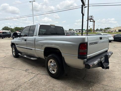 Used 2001 Dodge Ram 2500 Truck 2WD Quad Cab image 8