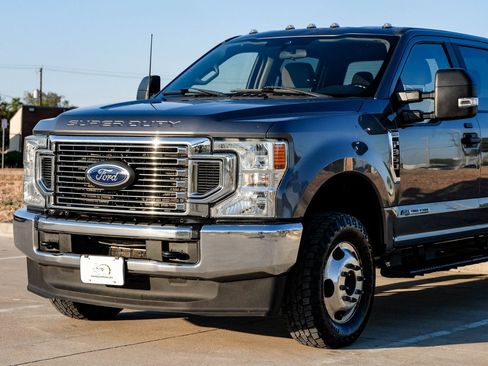 Used 2022 Ford F350 XL w/ STX Appearance Package image 8