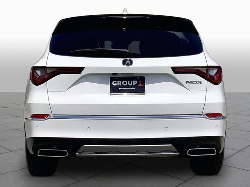 Used 2025 Acura MDX FWD w/ Technology Package image 5