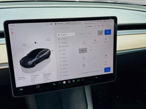 Used 2023 Tesla Model 3 Standard Range RWD image 12
