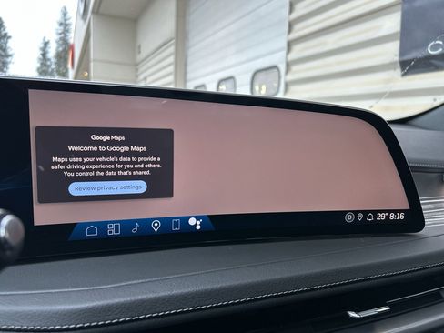 Used 2024 Cadillac XT4 Premium Luxury image 21