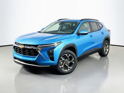 New 2026 Chevrolet Trax LT w/ Driver Confidence Package image 1