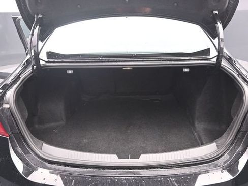 Used 2025 Chevrolet Malibu LT FWD image 32