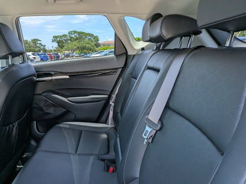 Certified 2025 Kia Seltos EX FWD image 18