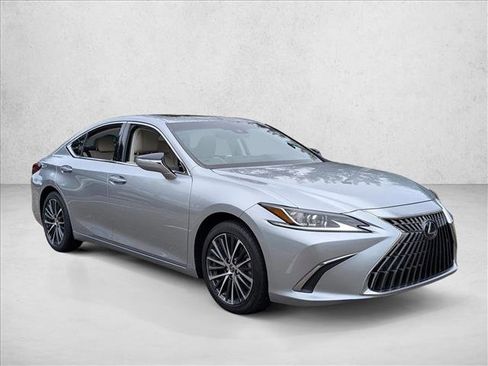 Used 2023 Lexus ES 350 w/ Premium Package image 3