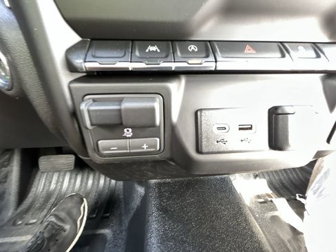 New 2026 Chevrolet Silverado 1500 W/T w/ WT Value Package image 29