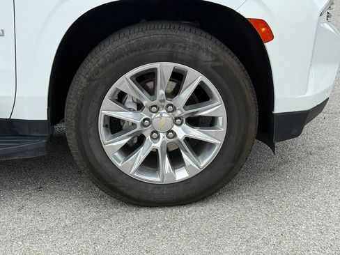 Used 2023 Chevrolet Suburban Premier RWD image 44