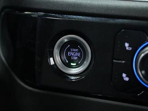 Used 2023 Chevrolet Silverado 1500 RST AWD/4WD image 20