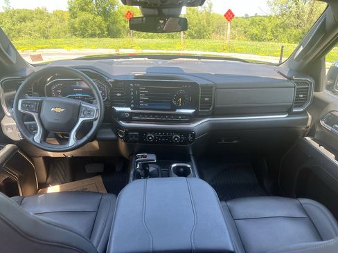 Used 2025 Chevrolet Silverado 1500 LT w/ All Star Edition Plus AWD/4WD image 19