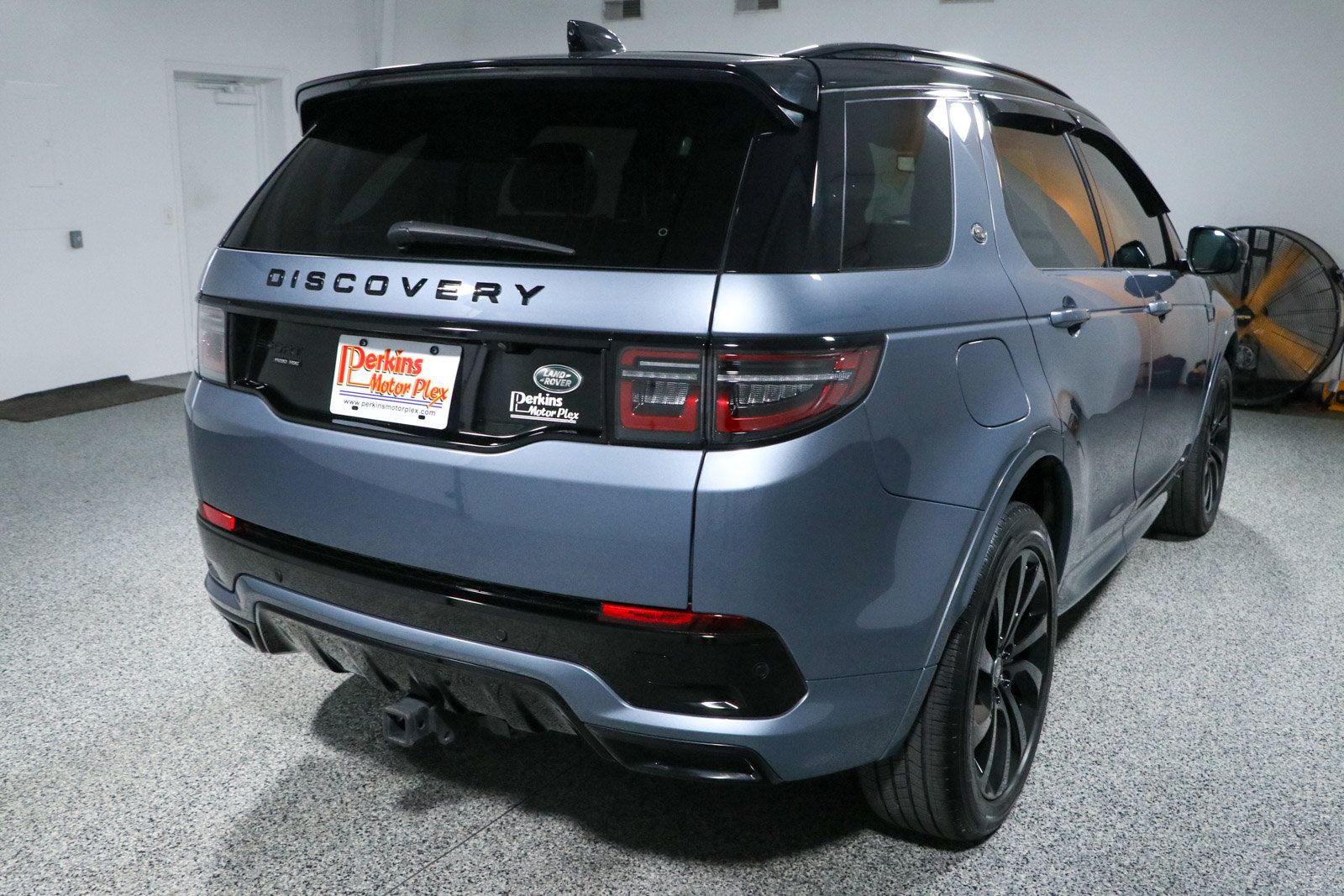 Used 2020 Land Rover Discovery Sport HSE R-Dynamic AWD/4WD image 7