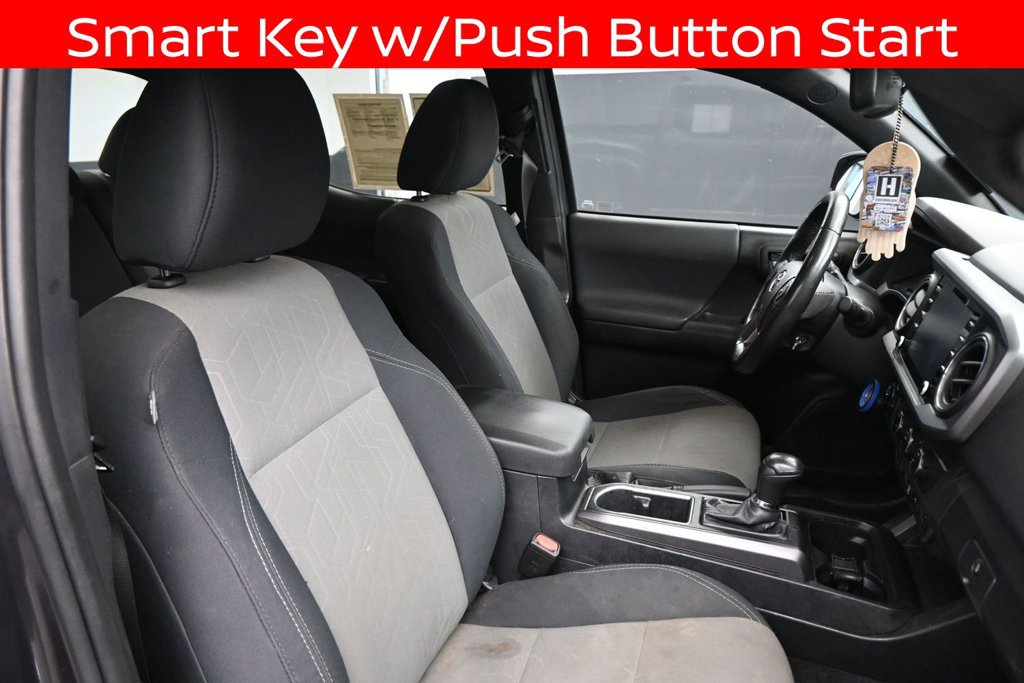 Used 2021 Toyota Tacoma TRD Sport w/ Technology Package RWD image 18