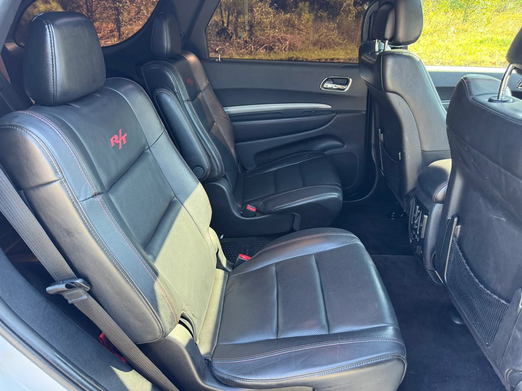 Used 2018 Dodge Durango R/T w/ Blacktop Package AWD/4WD image 18