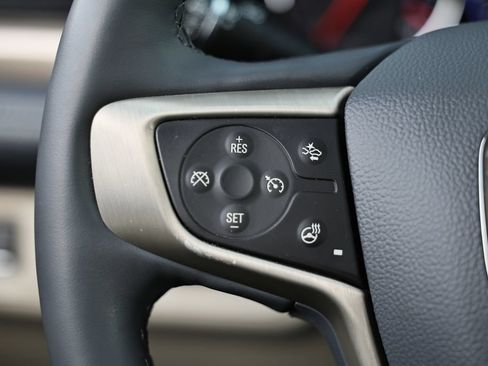 Used 2023 GMC Acadia Denali w/ Denali Technology Package FWD image 35