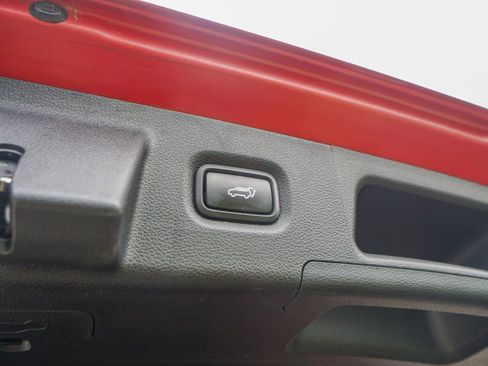 Used 2020 Hyundai Santa Fe SEL image 12