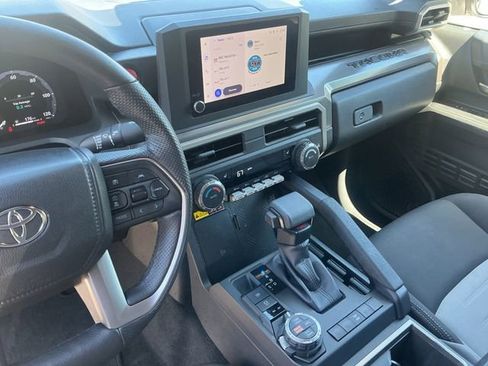 Certified 2024 Toyota Tacoma TRD Off-Road w/ TRD Off Road Upgrade Package AWD/4WD image 29