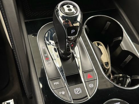 Used 2023 Bentley Bentayga AWD/4WD image 30