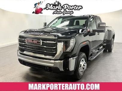 New 2026 GMC Sierra 3500 SLE