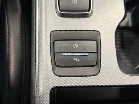 Used 2022 Ford Edge Titanium AWD/4WD image 27