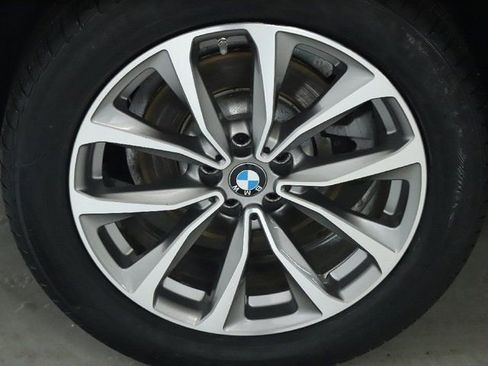 Used 2019 BMW X3 xDrive30i w/ Premium Package image 12