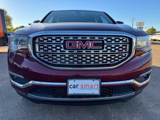 Used 2017 GMC Acadia Denali w/ Technology Package AWD/4WD image 2
