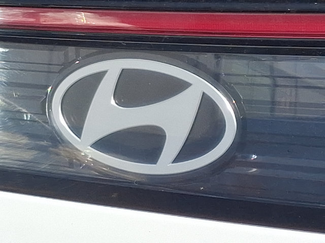 Used 2025 Hyundai Sonata SEL FWD image 4